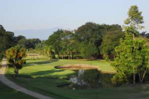 Signature hole de Frade Golf Club em Angra dos Reis.