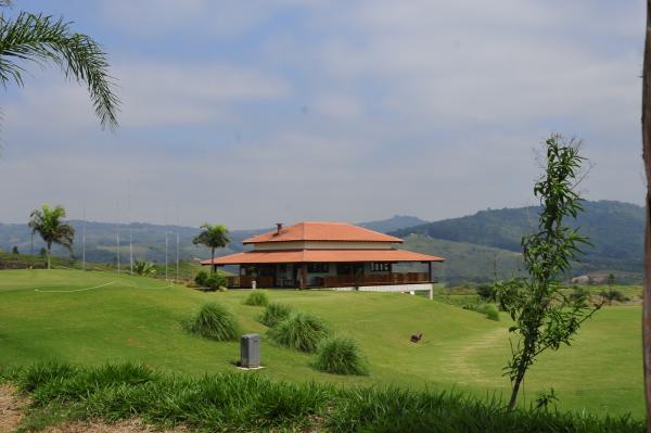 Clubhouse no Campüo de Golfe do Vista Verde Golf Club perto doSao Paulo.